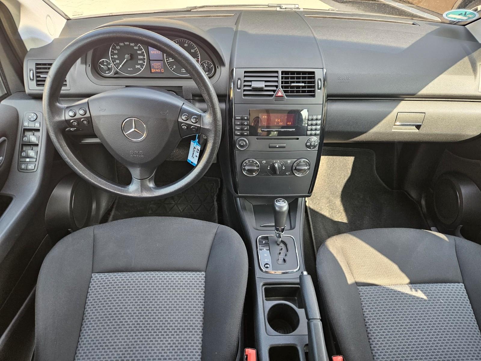 Mercedes-Benz A170 2005 — photo 9