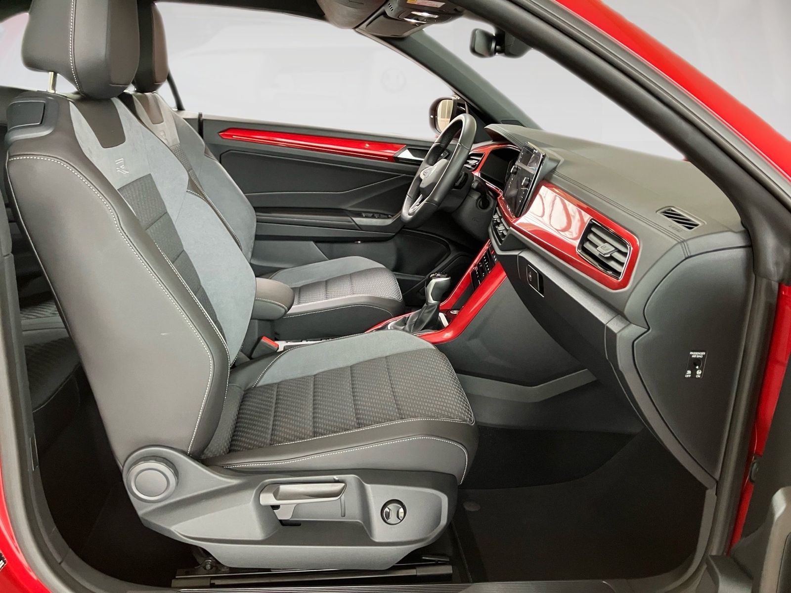 Volkswagen T-Roc - Bild 9