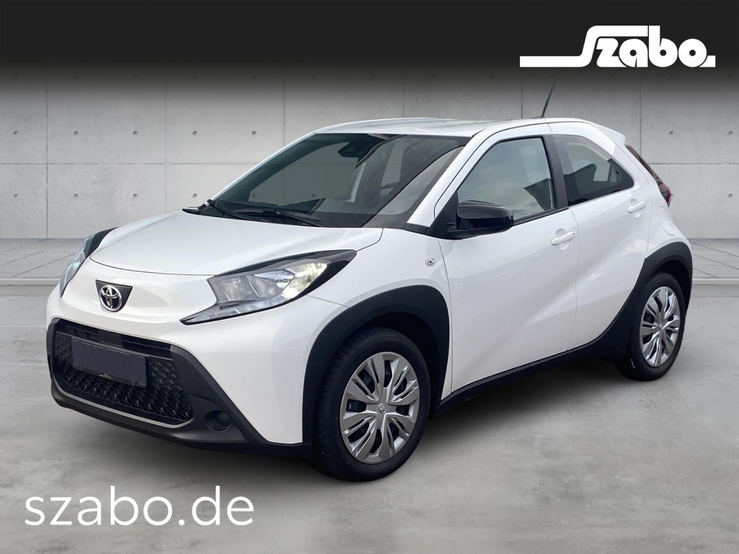 Toyota Aygo X Business Edition - Kamera CarPlay ACC App