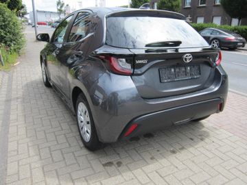 Toyota Yaris - 11