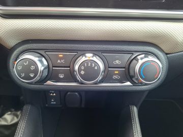 Nissan Micra Visia Plus 1.0 IG °Radio°Klima°Allwetter°