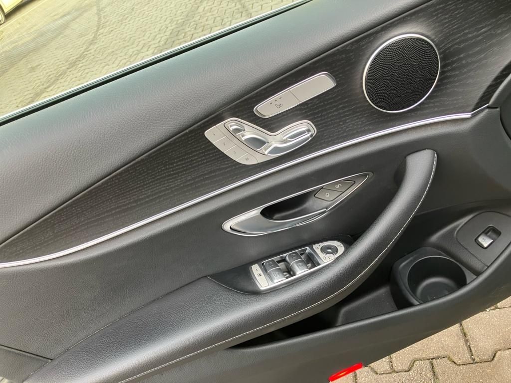 Fahrzeugabbildung Mercedes-Benz E 450 T 4M AMG*HUD*AHZV*DISTR*MEMORY*K-GO*360°