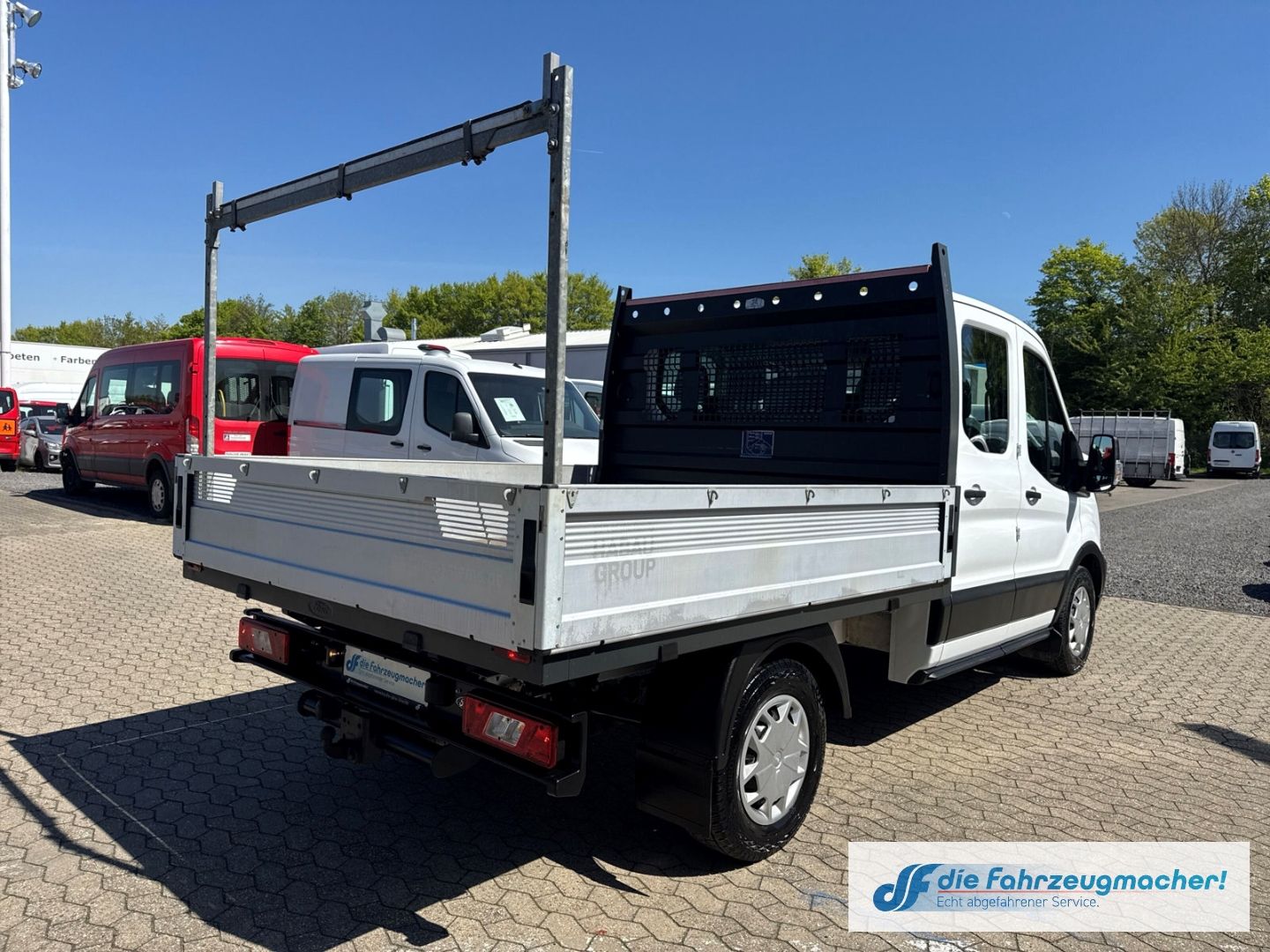 Fahrzeugabbildung Ford Transit Pritsche 4X4 350 Allrad DOKA Trend AHK D