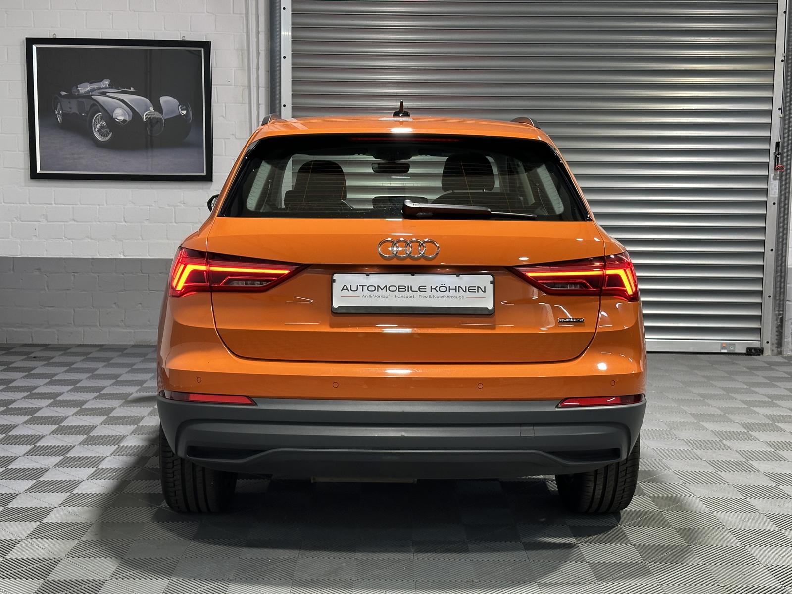 Audi Q3 40 TDI / S TRONIC / QUATTRO / PANO / LED /