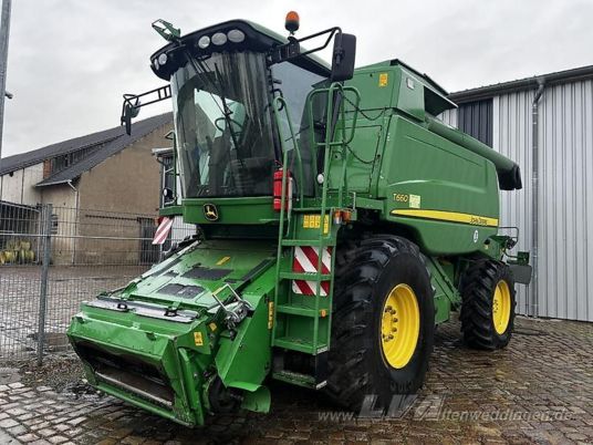 John Deere T660