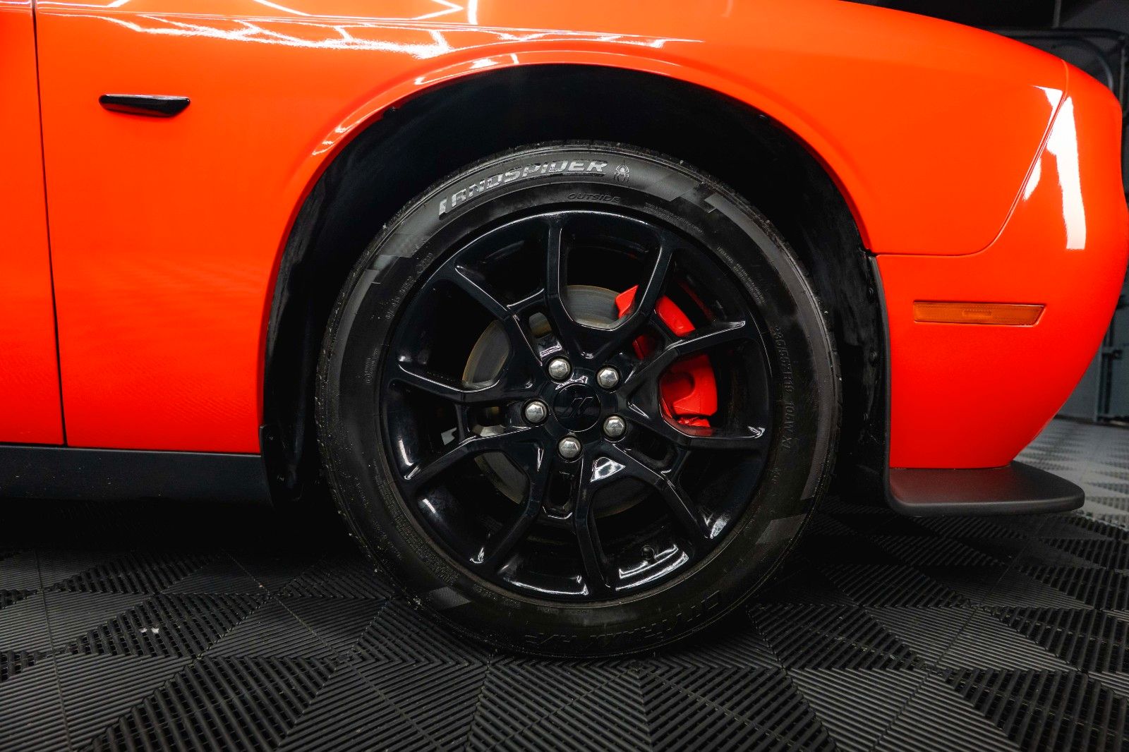 Fahrzeugabbildung Dodge Challenger 3.6 V6 4x4 GT SRT Styling *LED*19%*