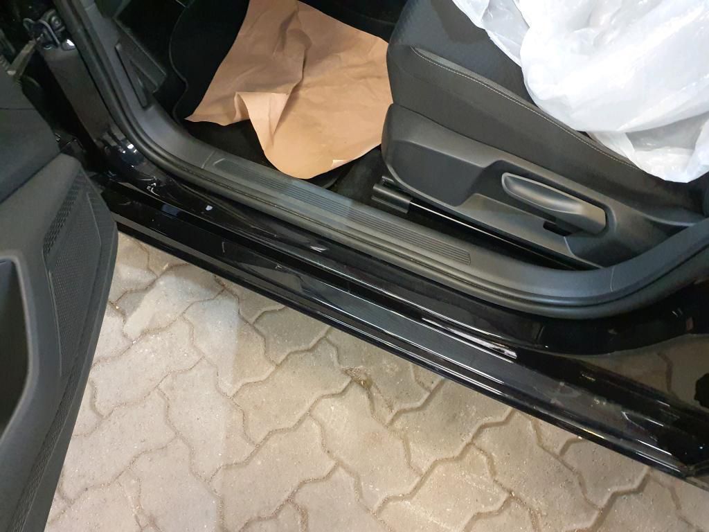 Volkswagen Polo Life 1.0 MPI 59kW 5-Gang 4 Türen