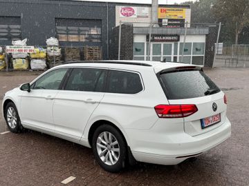 Volkswagen Passat Variant - 7