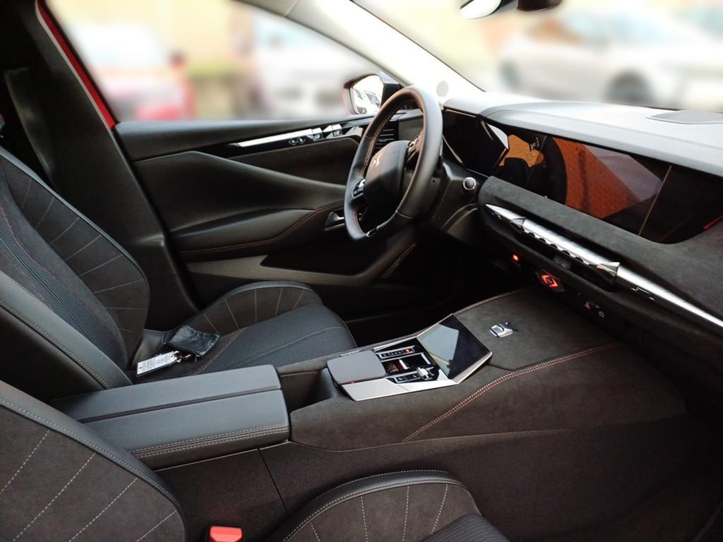 DS Automobiles DS4 Performance Line +