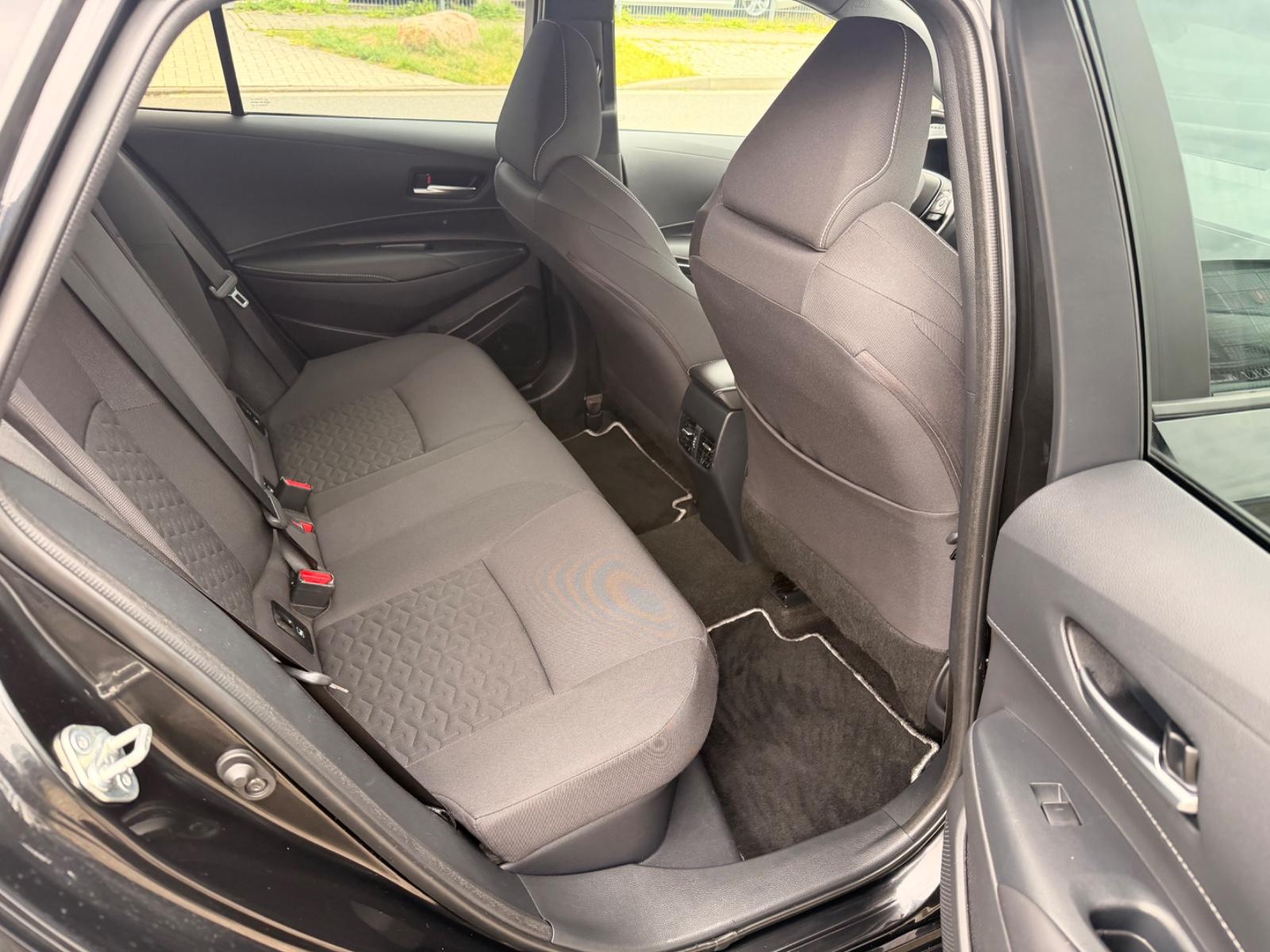 Toyota Corolla Hybrid Active *NAVI*KAMERA*ABSTANDSTEMP*