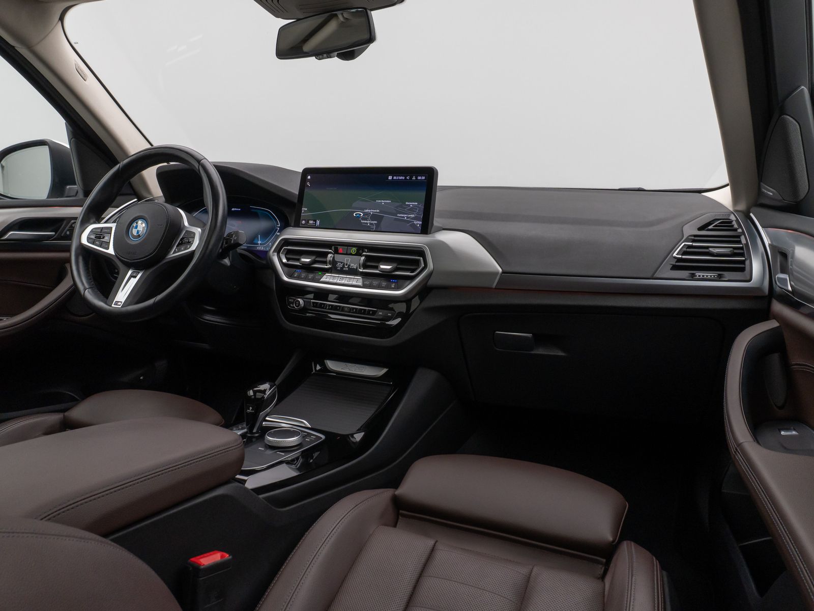 Fahrzeugabbildung BMW X3 xD30e Panorama 360°HUD DAB H/K Komfort 20Zoll
