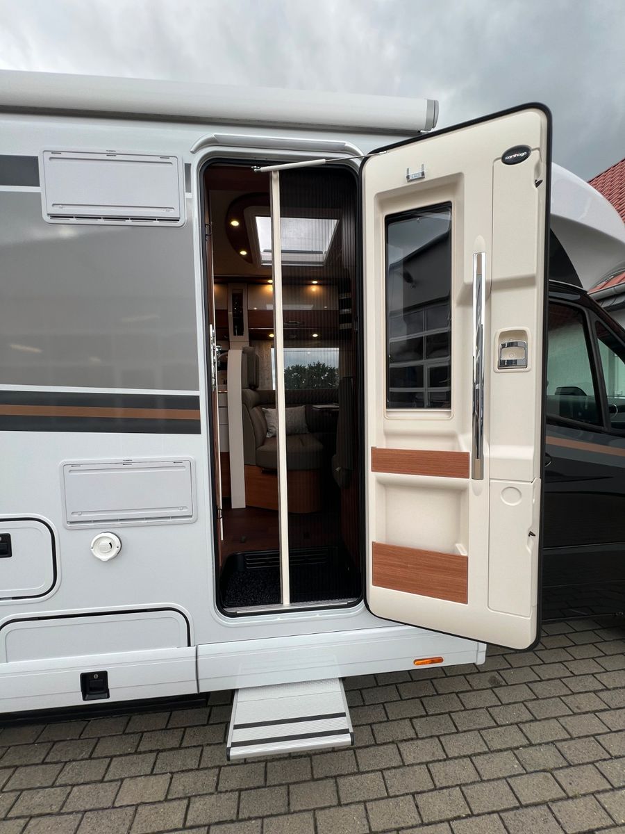Fahrzeugabbildung Carthago chic c-line T 4.9 LE Mercedes Benz Sprinter 25