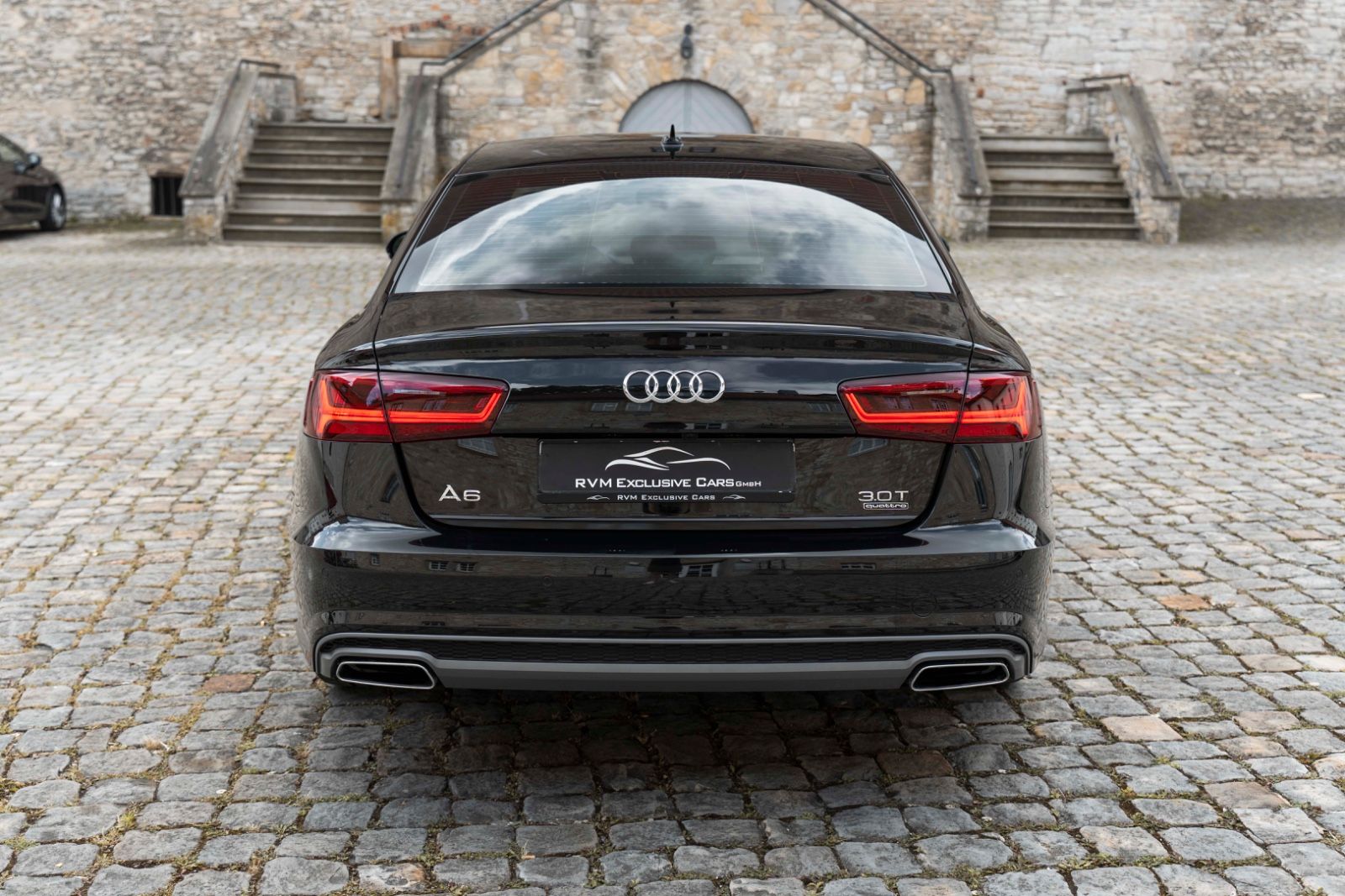 Fahrzeugabbildung Audi A6 3.0TFSI Quattro S-LINE HUD BOSE KAM ACC TOTW