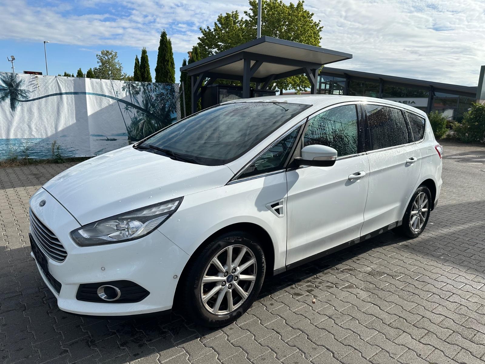 Ford S-Max S-MAX Titanium / EURO-6 / TÜV/AU 04-2027