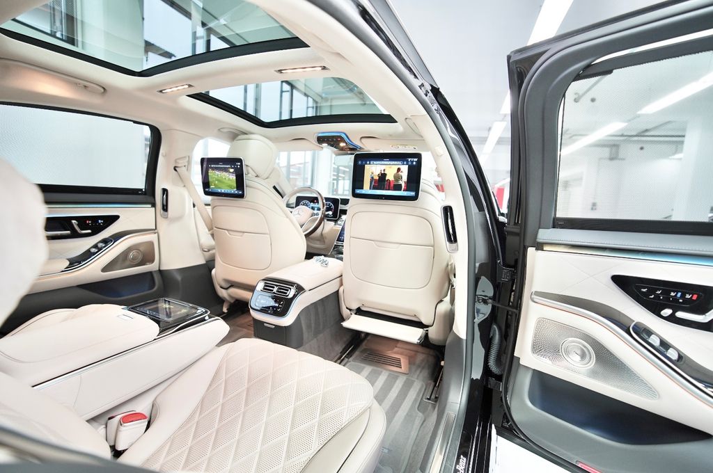 Image of Mercedes-Benz S 450