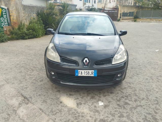 Renault Clio 1.2 16V 5 porte Confort