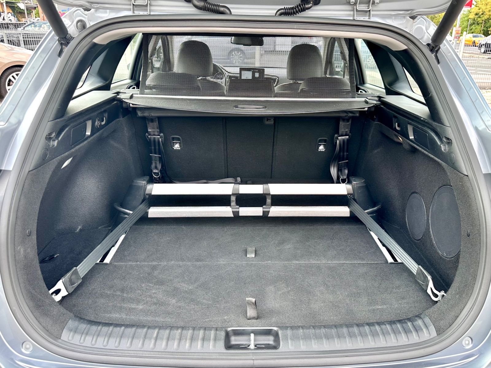 Fahrzeugabbildung Kia cee'd SPORTSWAGON SPIRIT*MOD.2019+AHK*