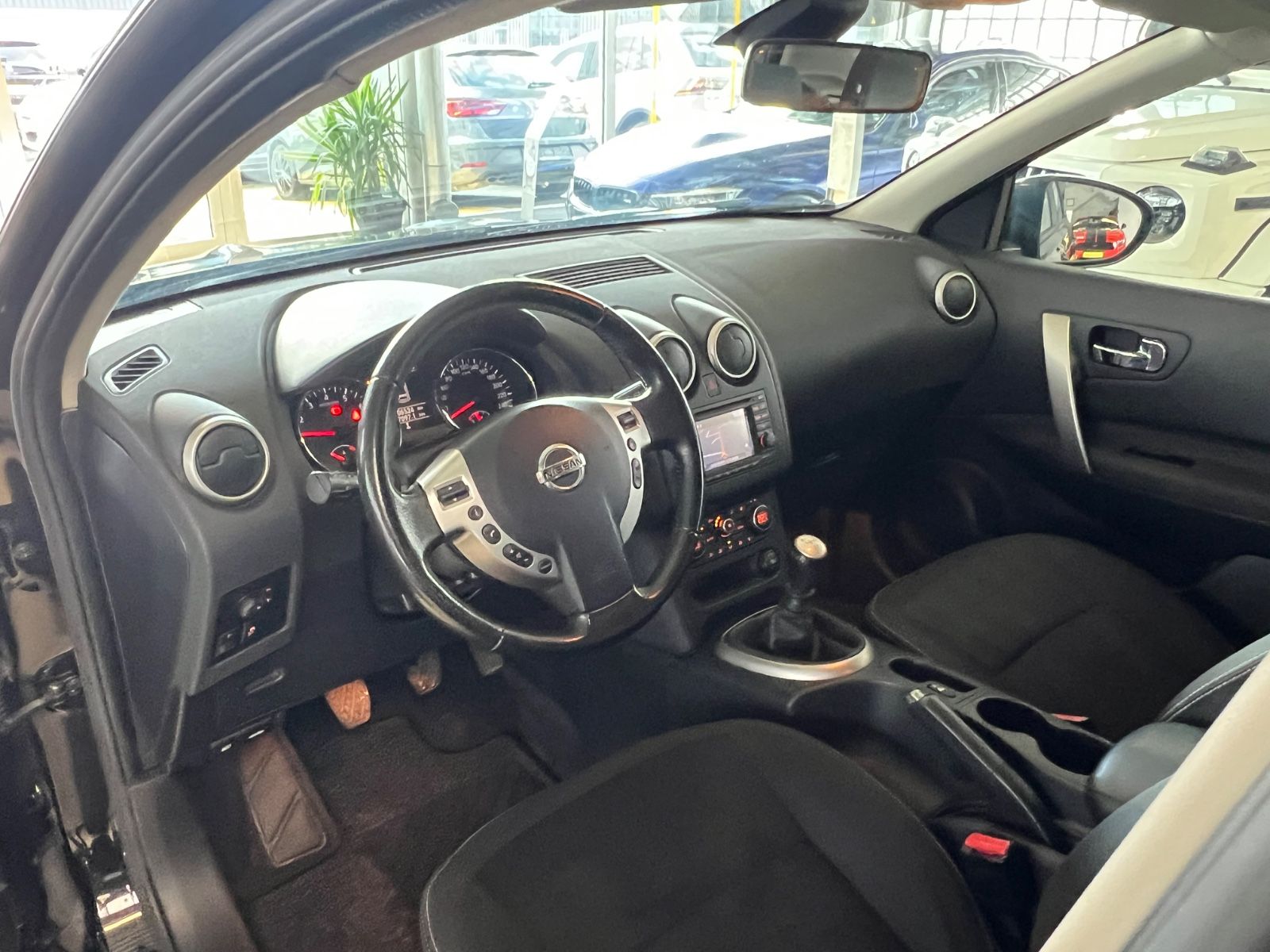 Fahrzeugabbildung Nissan Qashqai 2.0 Acenta *NAVI*RÜCKFAHRKAMERA*1.HAND*
