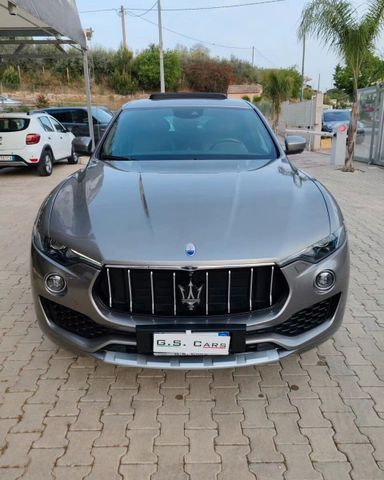 Maserati Levante STRAFULL 275CV