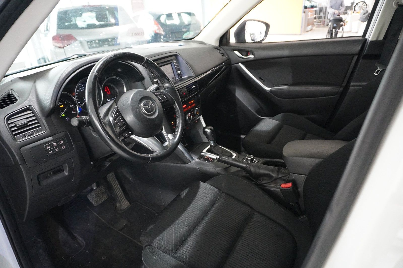 Fahrzeugabbildung Mazda CX-5 2.2 SKYACTIVE SENDO NAVI/BOSE/BI-XENON/AHK