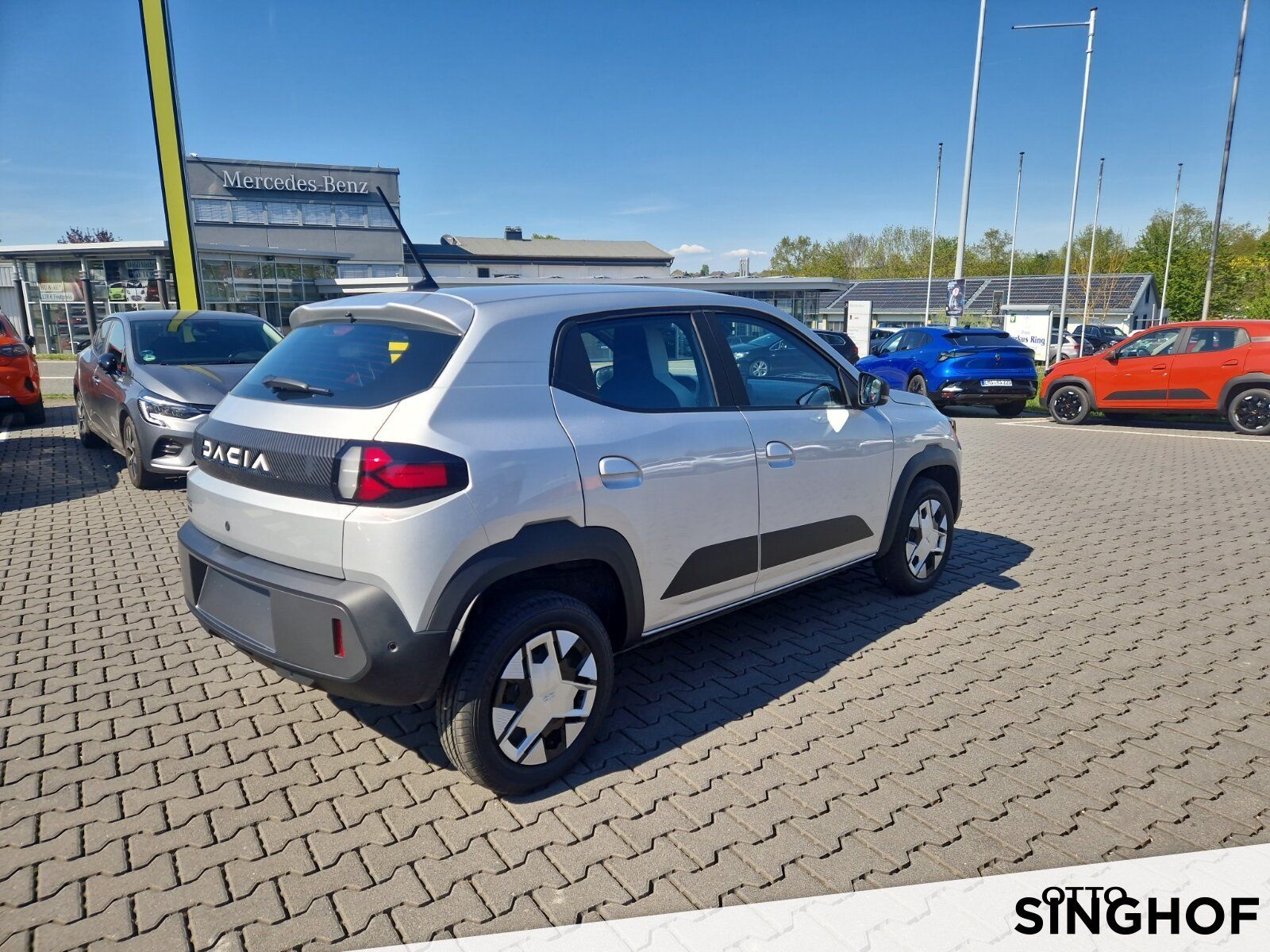 Fahrzeugabbildung Dacia Spring Expression Electric 45