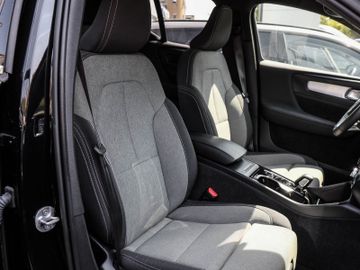 Volvo XC40 - 6