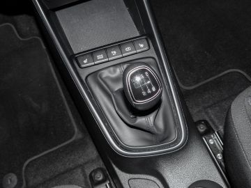 Hyundai i20 - 12