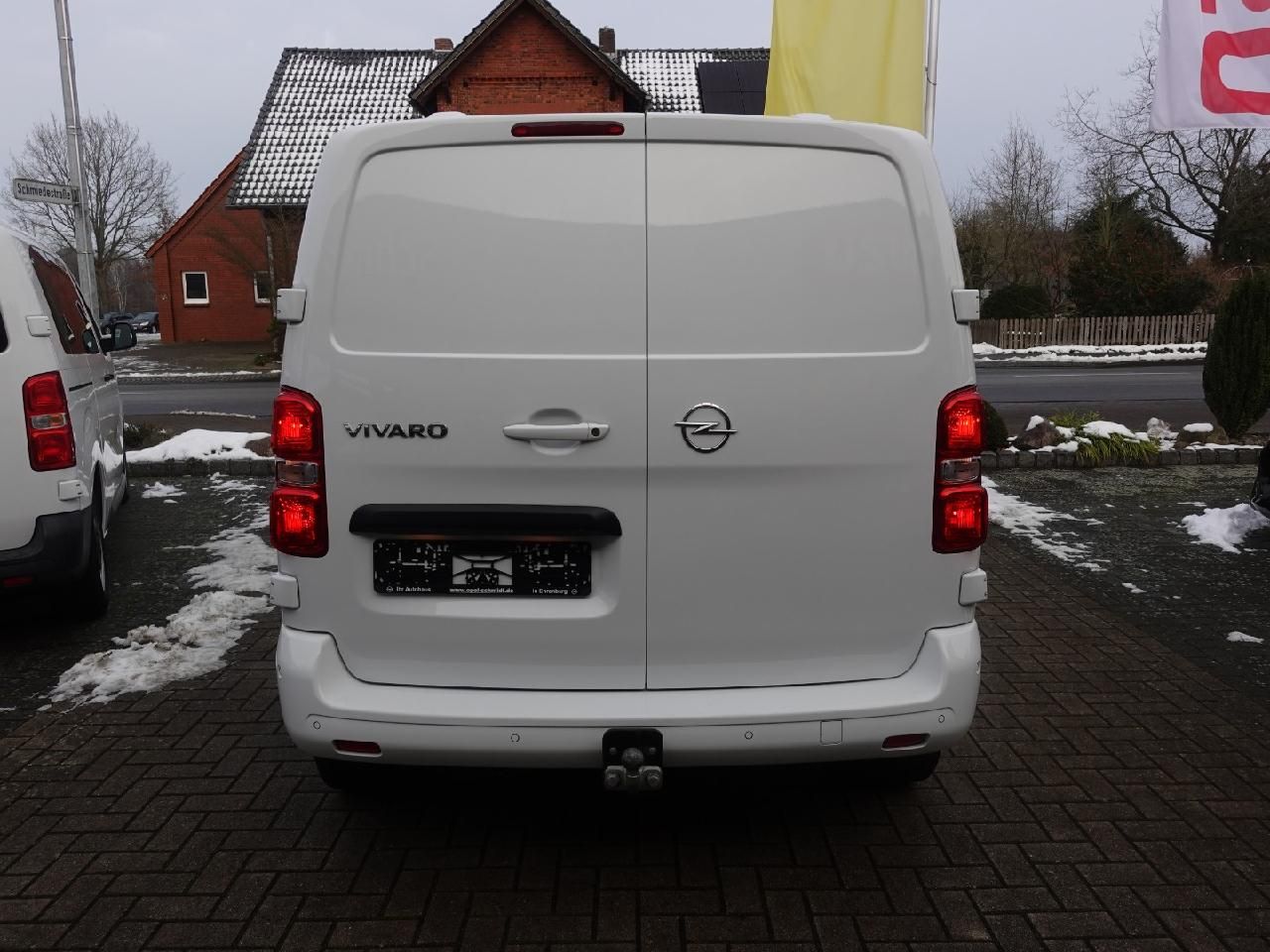 Fahrzeugabbildung Opel Vivaro Kasten 2,0 Edition M Standheizung Automat