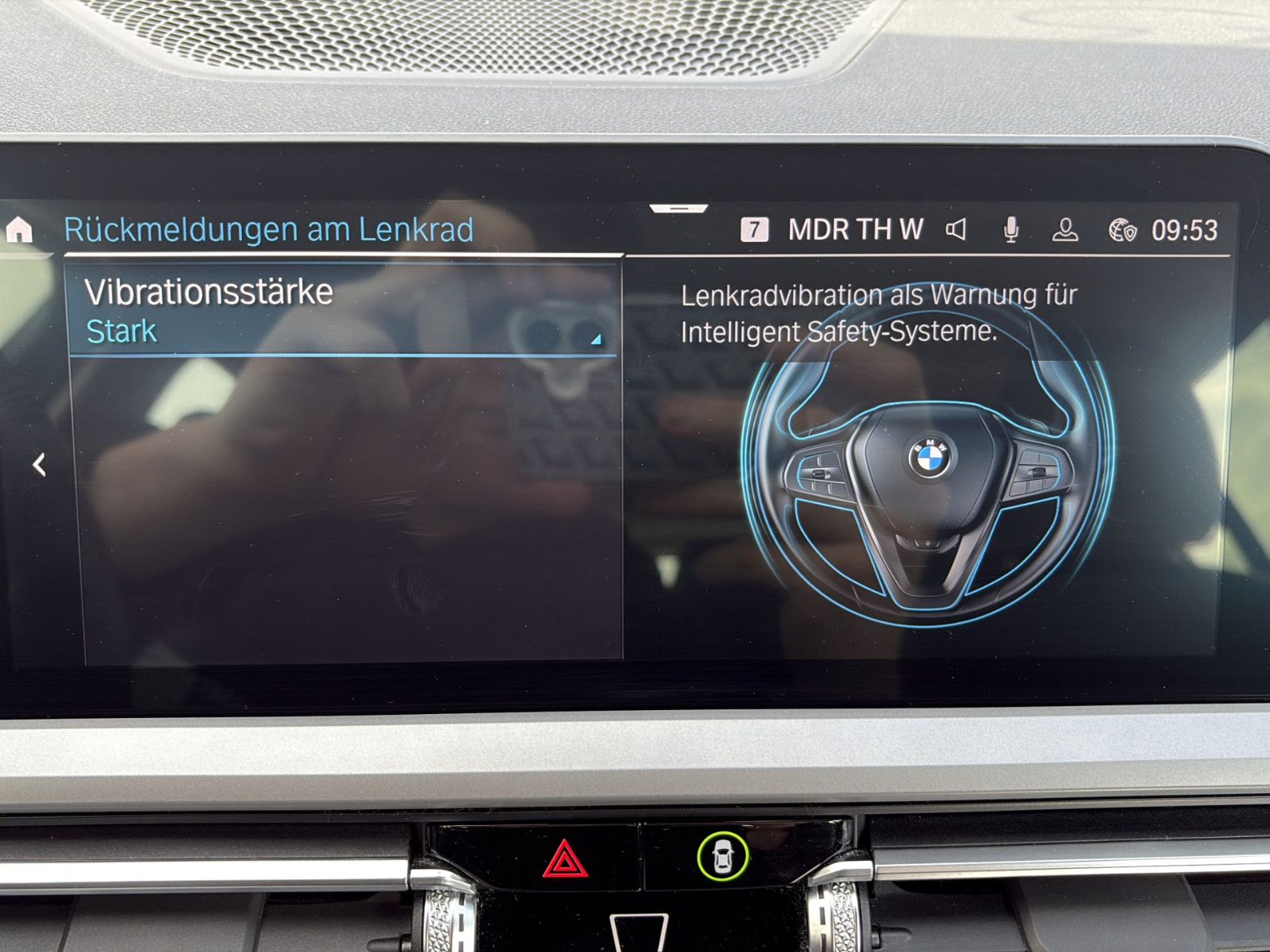 BMW 330 e Advantage AHK*LiveCP*LED*Navi+*DAB*Spur foto 22