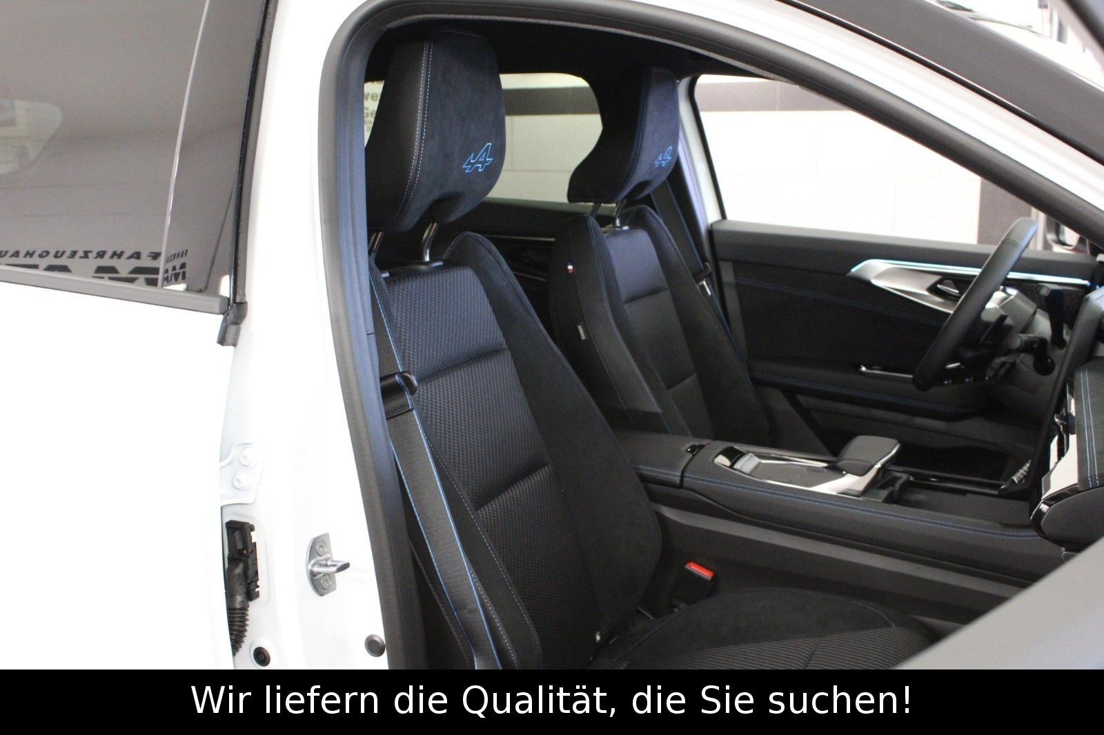 Fahrzeugabbildung Renault Austral Mild Hybrid 160 Iconic Esprit Alpine Aut