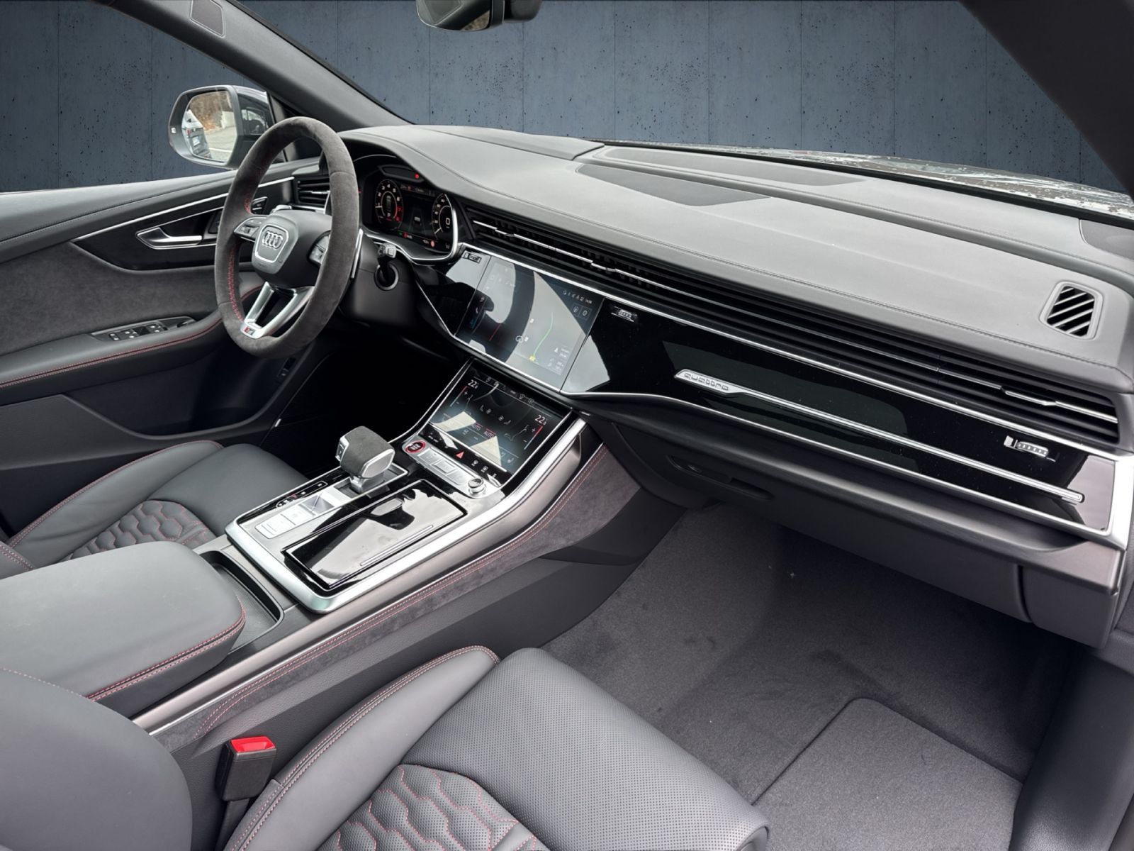 Audi RS Q8 perf StHz exclusive 305 AHK Pano RS-Aga 23 foto 14