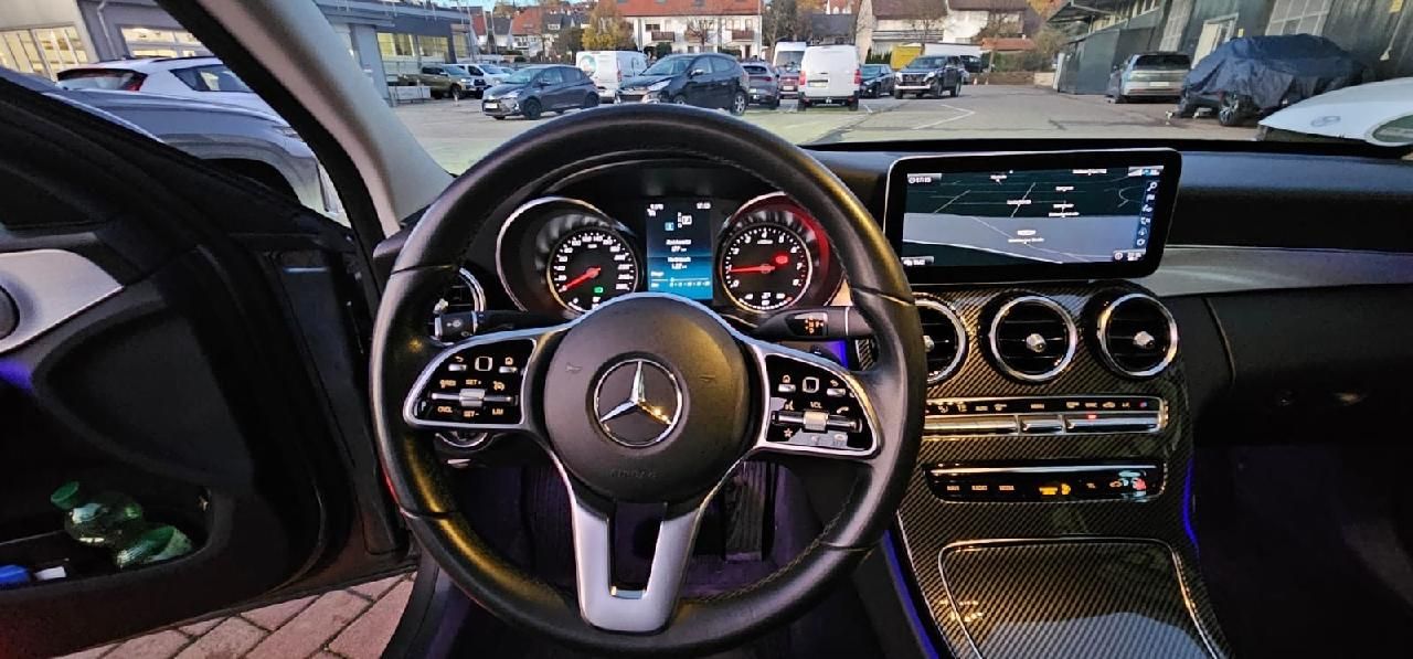 Fahrzeugabbildung Mercedes-Benz C Limousine C 180 Avantgarde