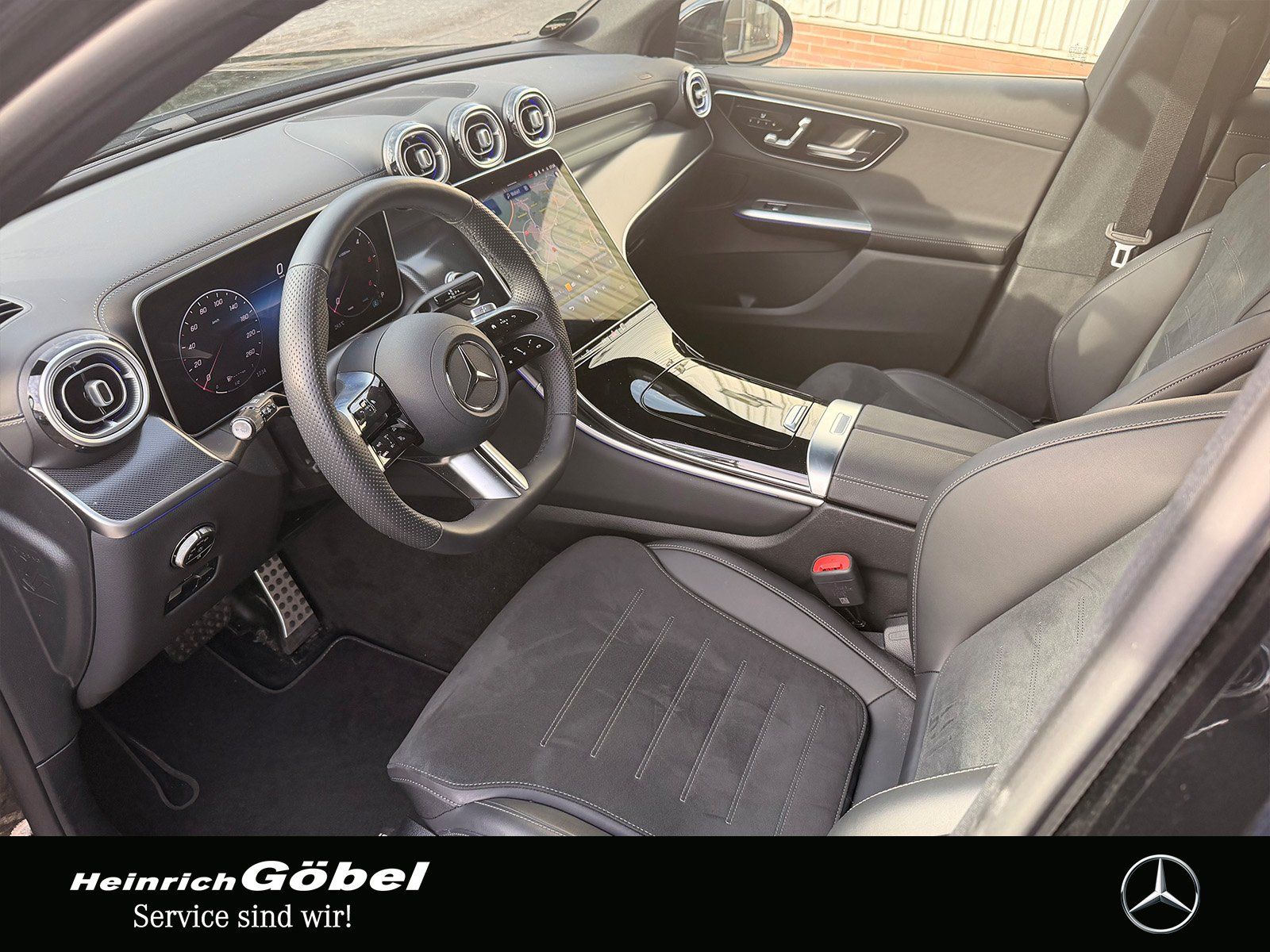 Fahrzeugabbildung Mercedes-Benz GLC 220 d Edition AMG Line 4Matic