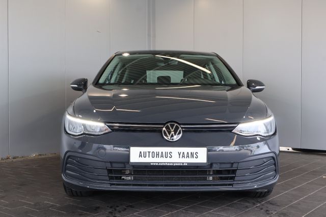 Volkswagen Golf VIII 2.0 TDI Life AID+ACC+LED+CARPLAY