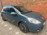 Renault Clio III YAHOO! Euro5 - Renault Clio: Yahoo
