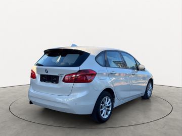 BMW 218 - 5
