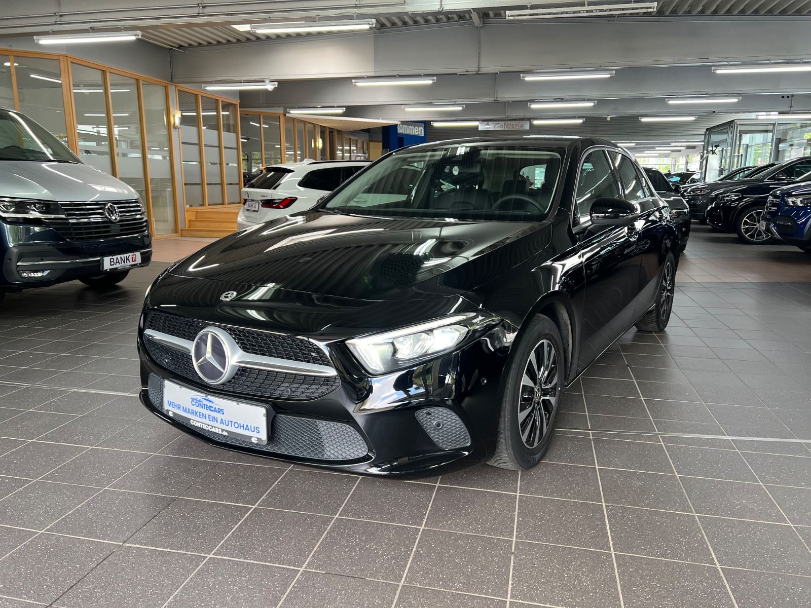 Mercedes-Benz A 180 d aktiver Park-Assistent LED High foto 2