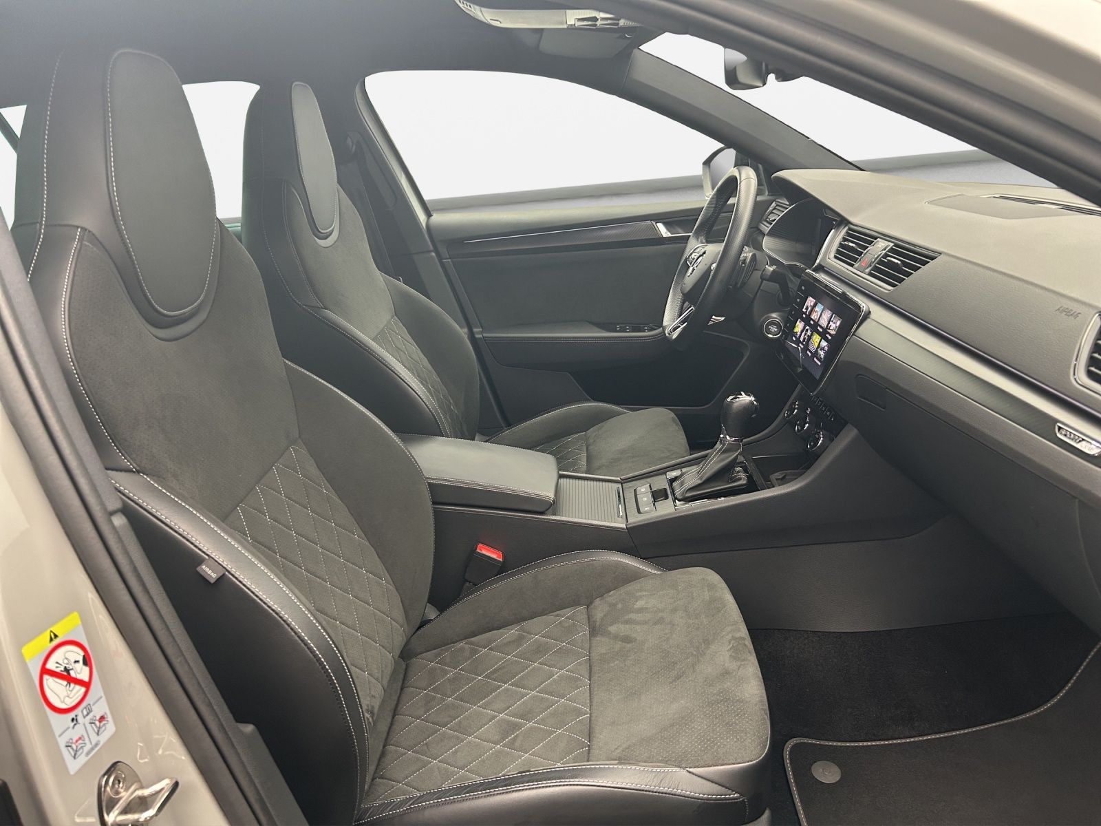 Skoda Superb - Bild 5