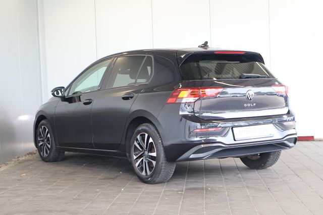 Volkswagen Golf VIII 2.0 TDI United AID+ACC+LED+CARPLAY
