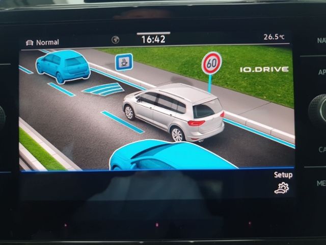Fahrzeugabbildung Volkswagen Touran GOAL 2.0 TDI DSG EL.HECHKL. FSHZ NAVI RFK