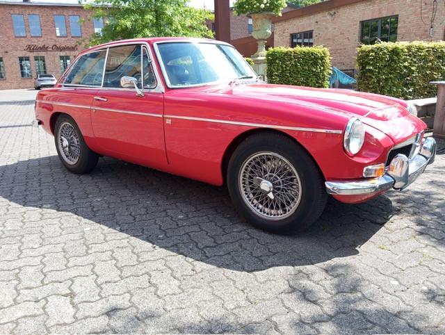 MGC GT