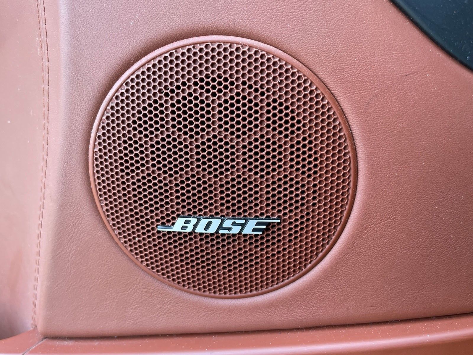 Fahrzeugabbildung Porsche Cayenne S *BOSE*Pano*Sport Auspuff*Allrad*AHK