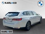 BMW 520 i Touring Keyless H&K Ad. LED Sitzlüftung - BMW 520 mit Benzin-Antrieb: Kombi