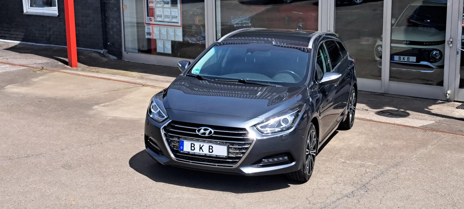 Hyundai i40 Leder Anhkup Sitzbelft Kam HU/AU/Insp neu