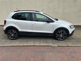 Volkswagen Cross Polo V Urban White DSG / LED Xenon / Touch - Volkswagen Polo aus 2012