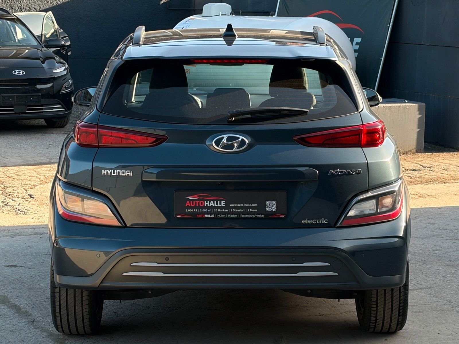 Fahrzeugabbildung Hyundai KONA E Select ACC LHZ SHZ LKAS PDC KAM CarPlay