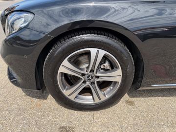 Mercedes E 200 - 9