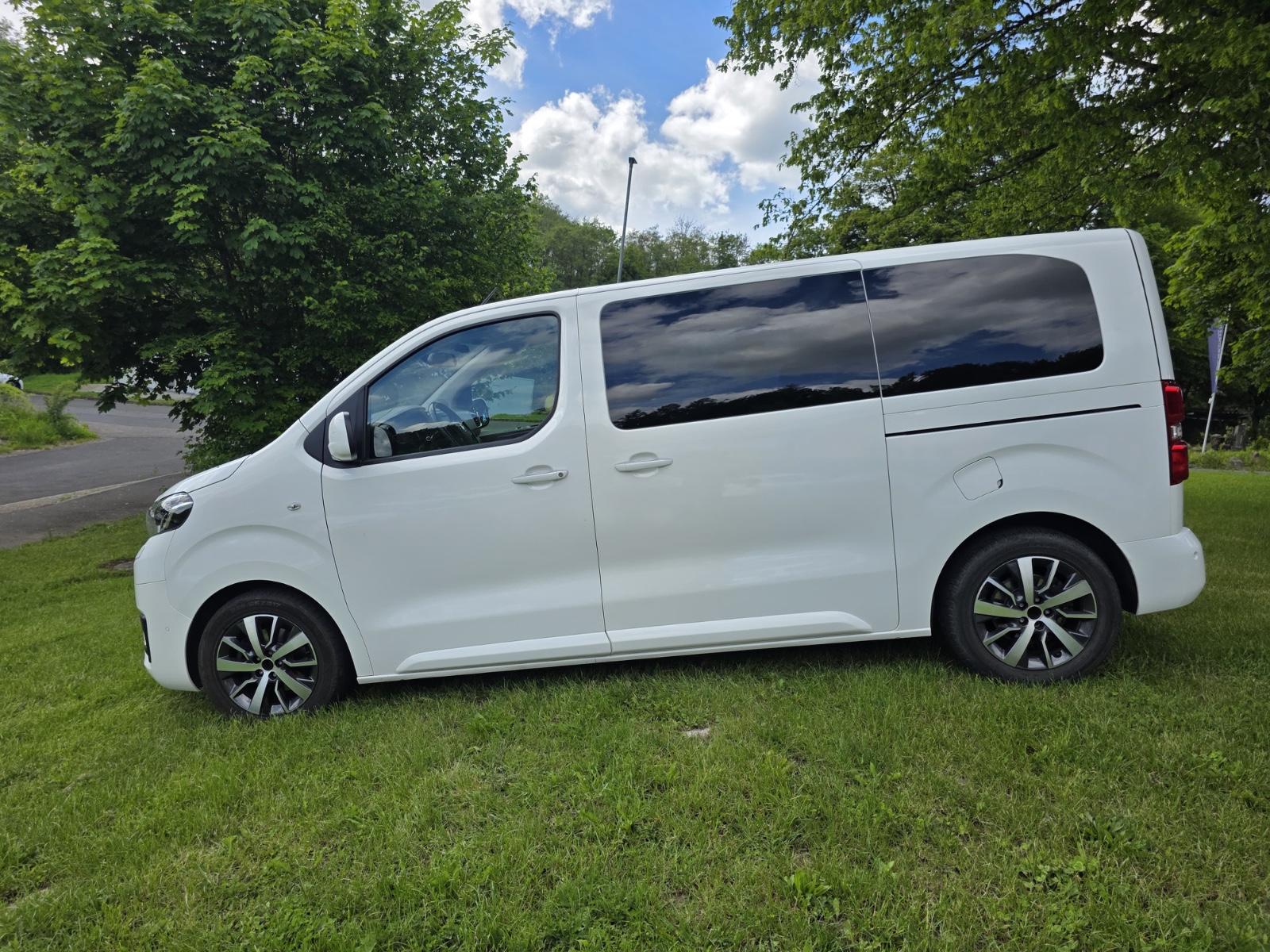 Toyota Proace Verso L1 Family HUD Garantie ZR neu