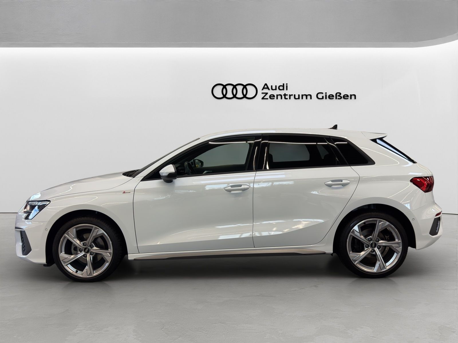Audi A3 Sportback 35 TDI S line Assistenzpaket AHK Ma imagem 3