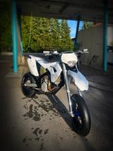 Husaberg FE 450 E Supermoto - HUSABERG MOTORRAD